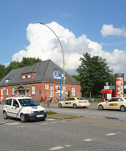 Berner Heerweg am U-Bahnhof Berne
