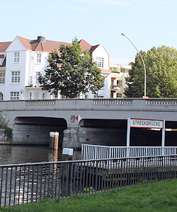 Streekbrücke in Harvestehude