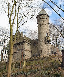 Burg Henneberg in Poppenbüttel